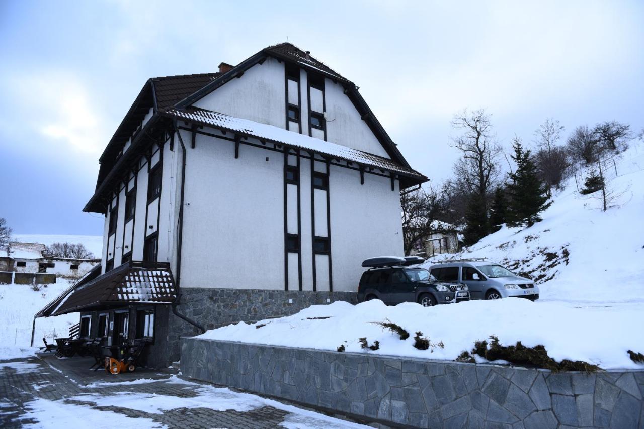 Villa Mramor Brzece Bagian luar foto