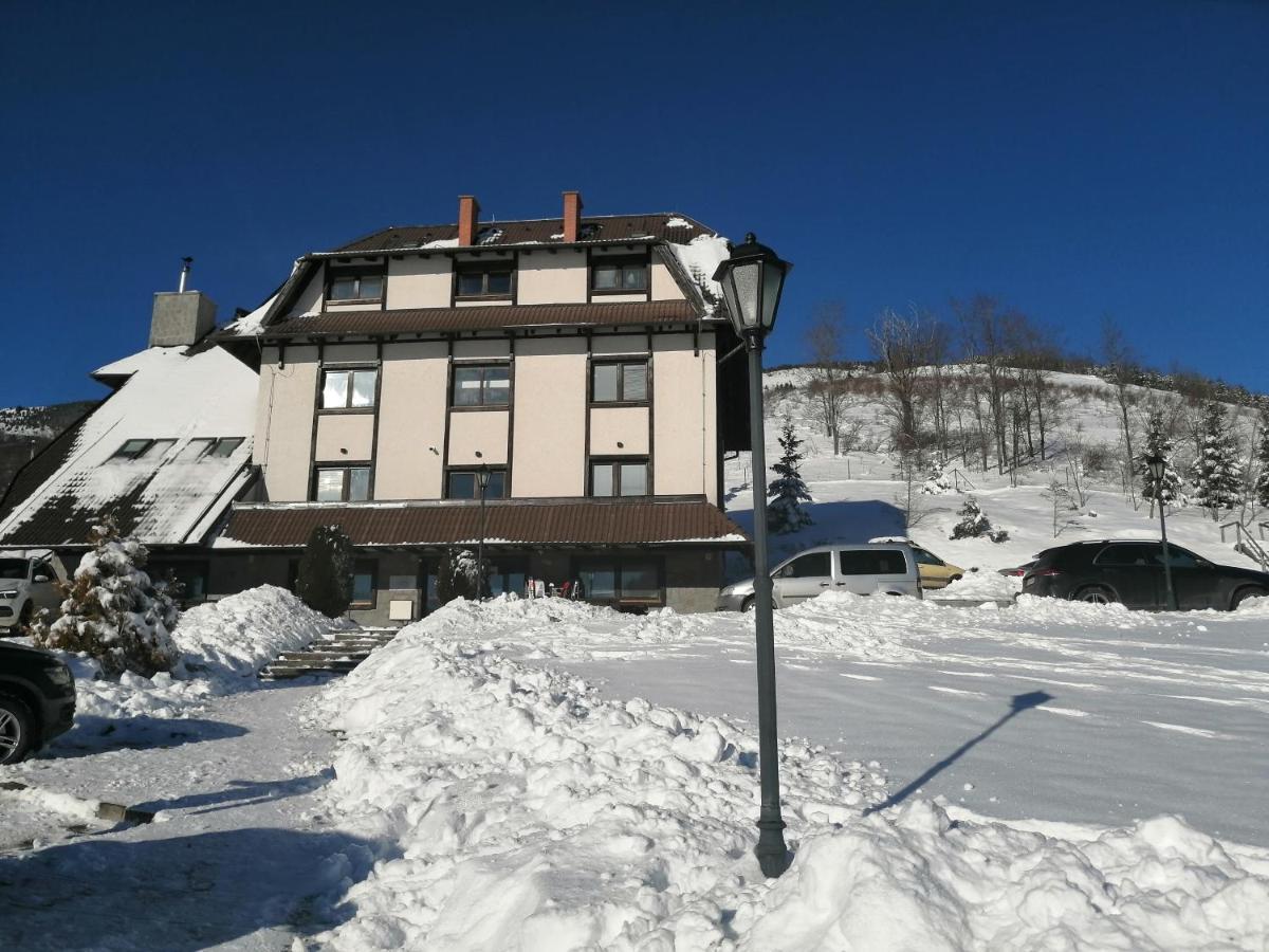Villa Mramor Brzece Bagian luar foto
