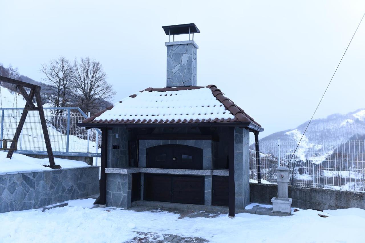 Villa Mramor Brzece Bagian luar foto