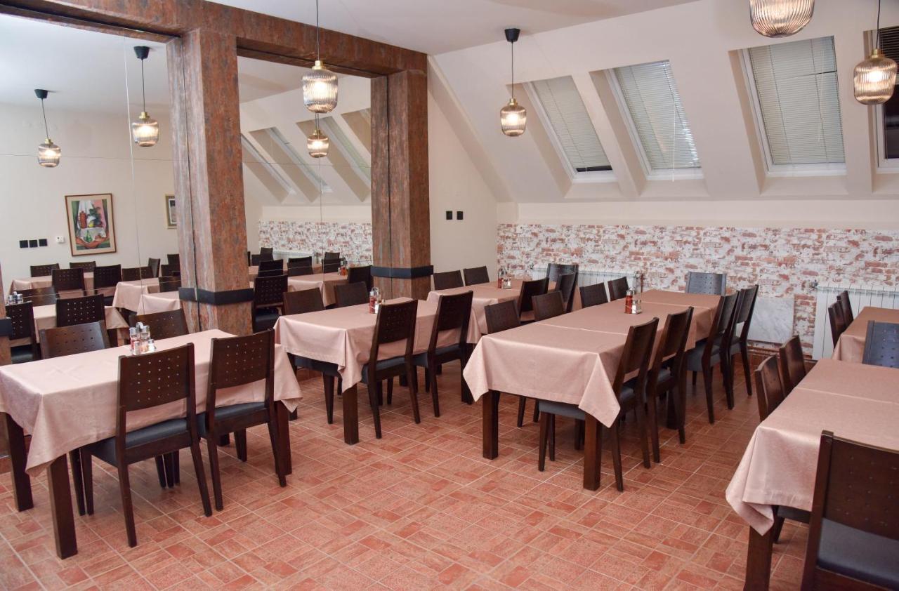 Villa Mramor Brzece Bagian luar foto