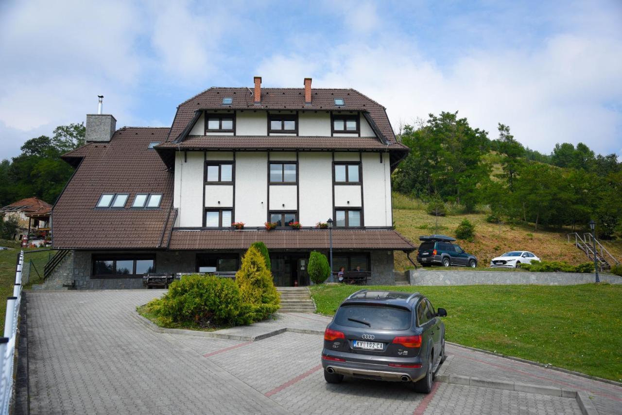 Villa Mramor Brzece Bagian luar foto